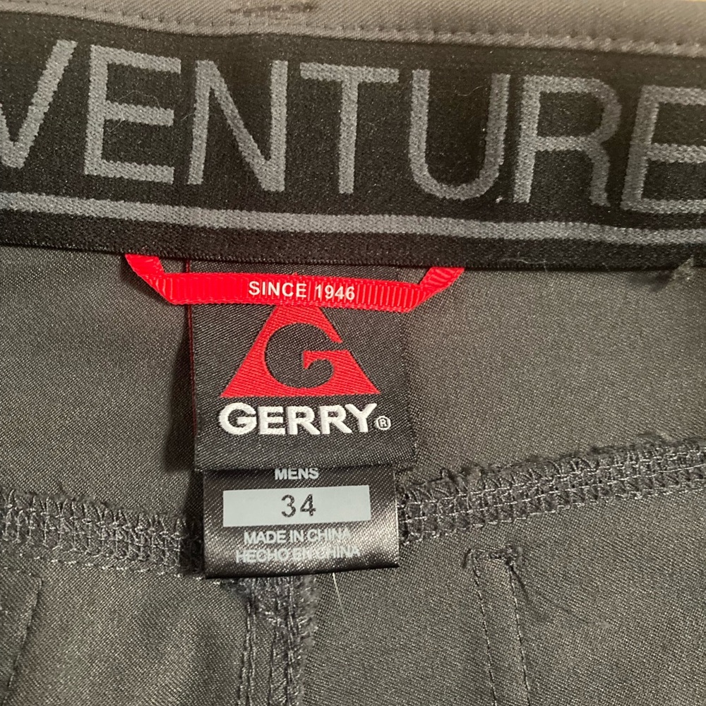 Gerry Weber Venture Cargo Shorts size 34 - Picture 10 of 14